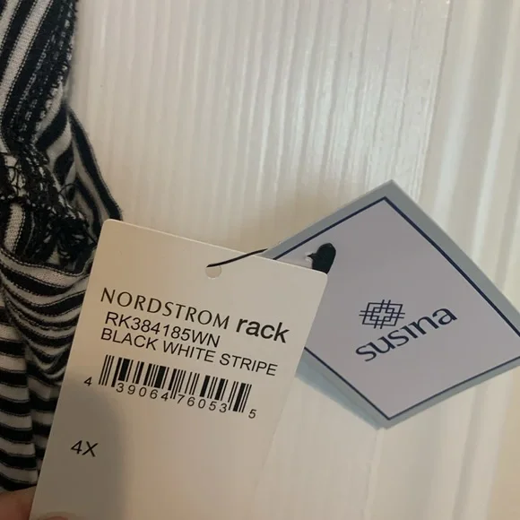 Susina Scoop Neck Tank Top sz 4X Woman black and white stripes - Picture 8 of 8